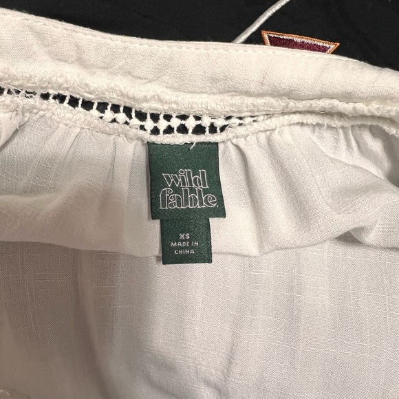 Wild Fable White Ruffled Top - Picture 3 of 3